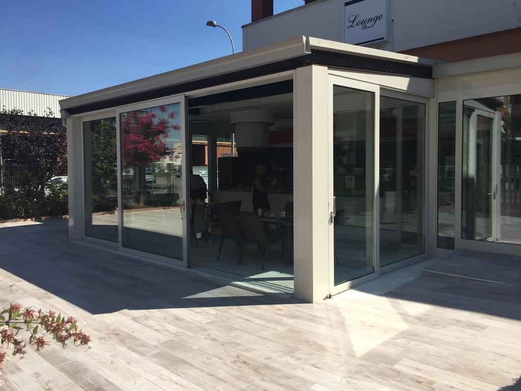 Hotel Elys Pieve Emanuele Exterior foto